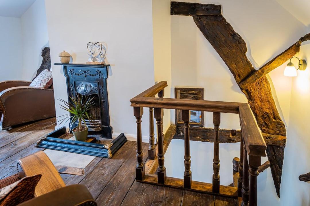 Photo of Others in Leek