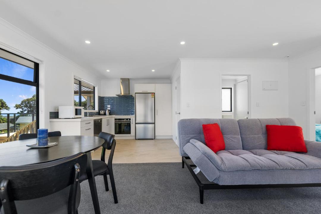 Photo of Others in Whakatete Bay