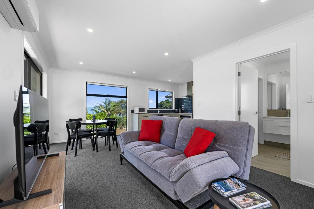 Photo of Others in Whakatete Bay