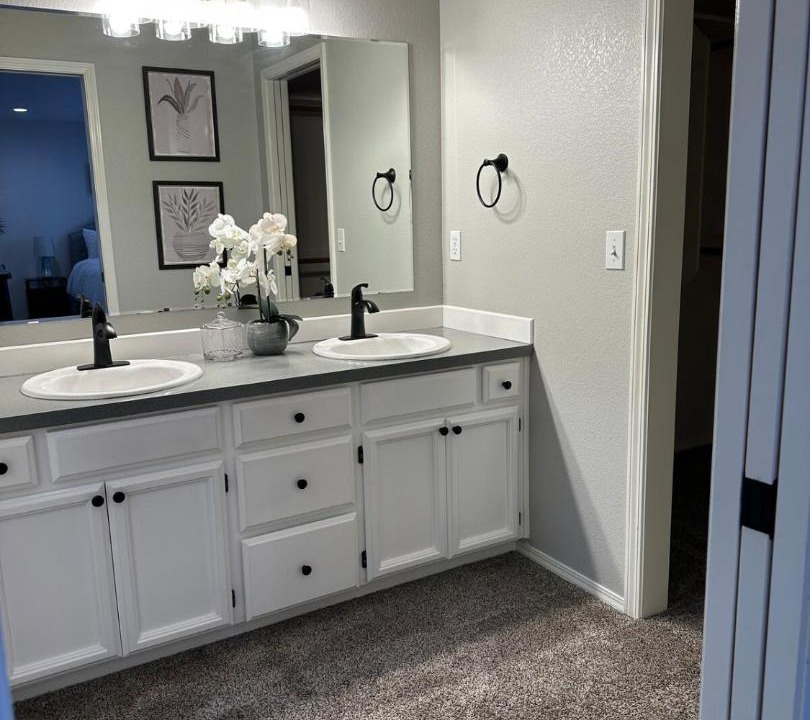 Photo of Others in Keizer