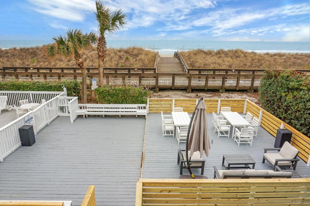 Photo of Patio Balcony in Carolina Beach