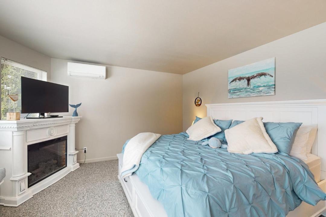 Photo of Bedroom in Seabeck