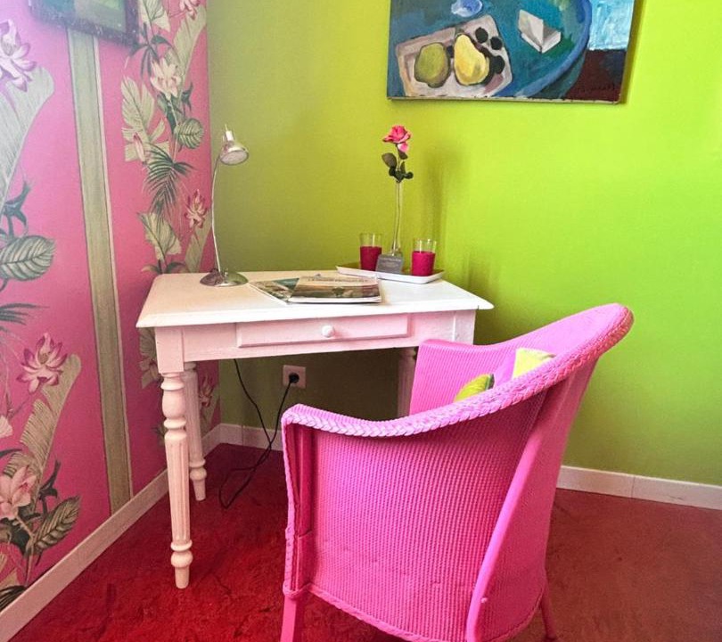 Photo of Others in Valaurie