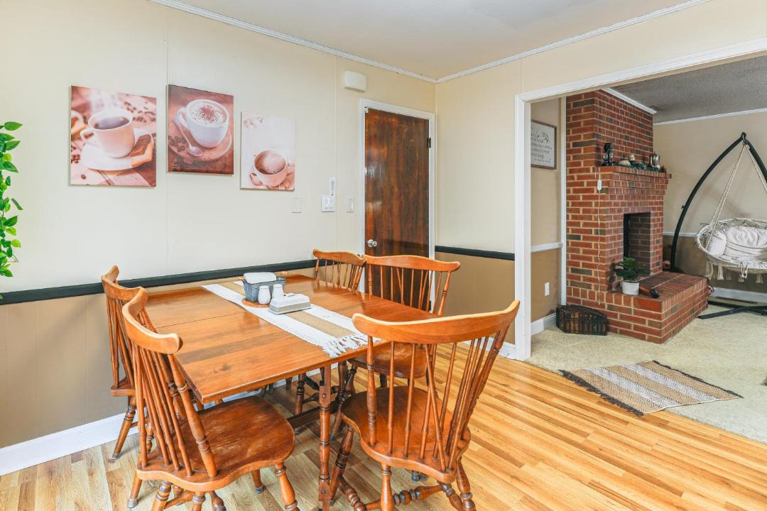 Photo of Others in Allen