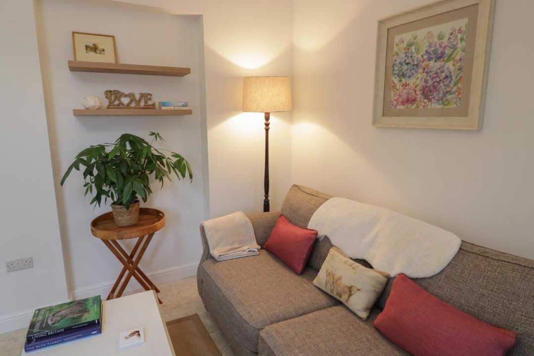 Photo of Others in Hellidon