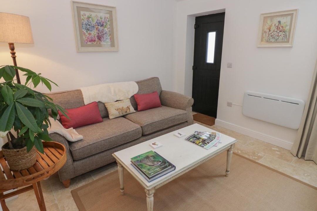 Photo of Others in Hellidon