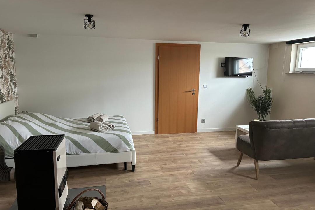 Photo of Bedroom in Leutenheim
