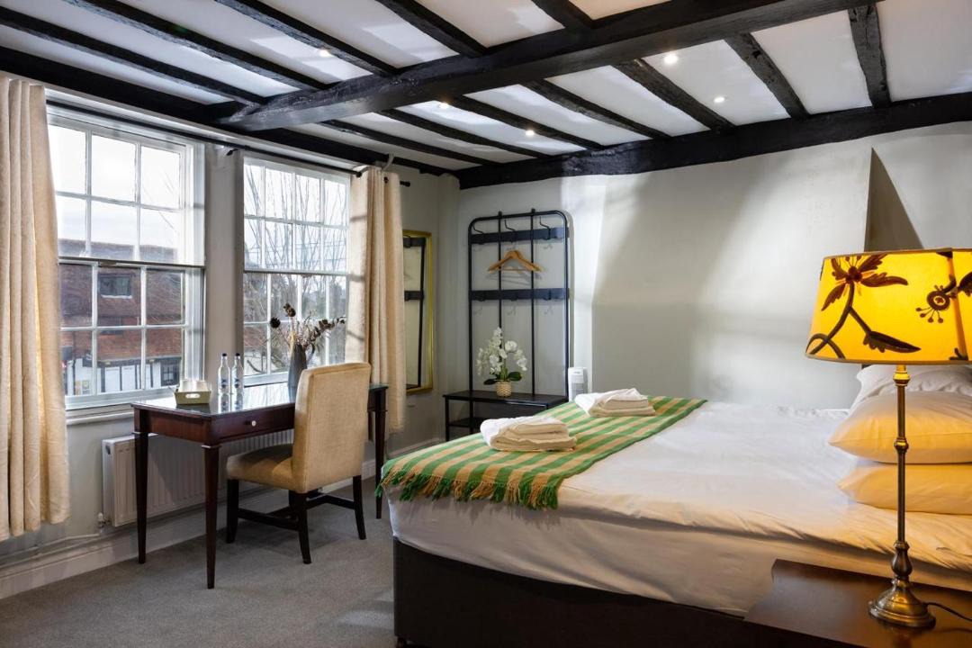 Photo of Bedroom in Bletchingley