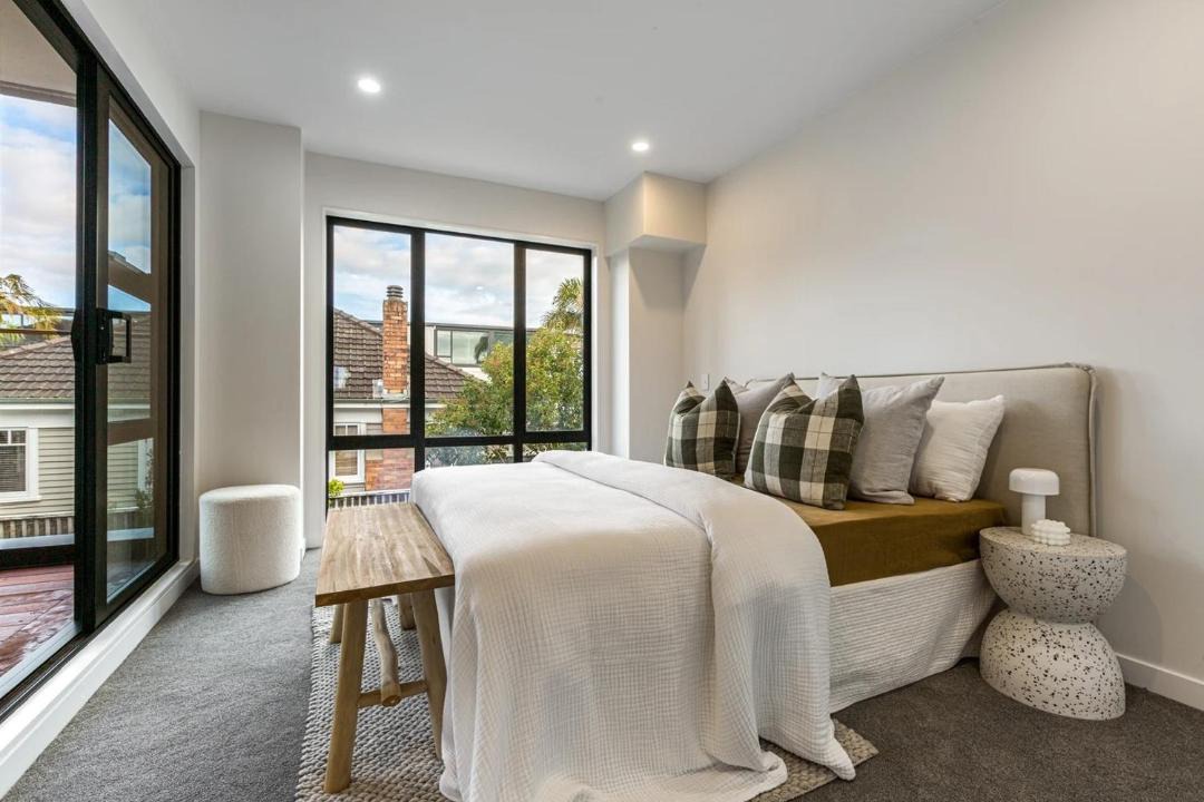 Photo of Bedroom in Mission Bay