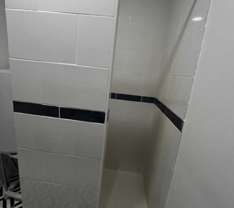 Photo of Bathroom in Mantes-la-Jolie