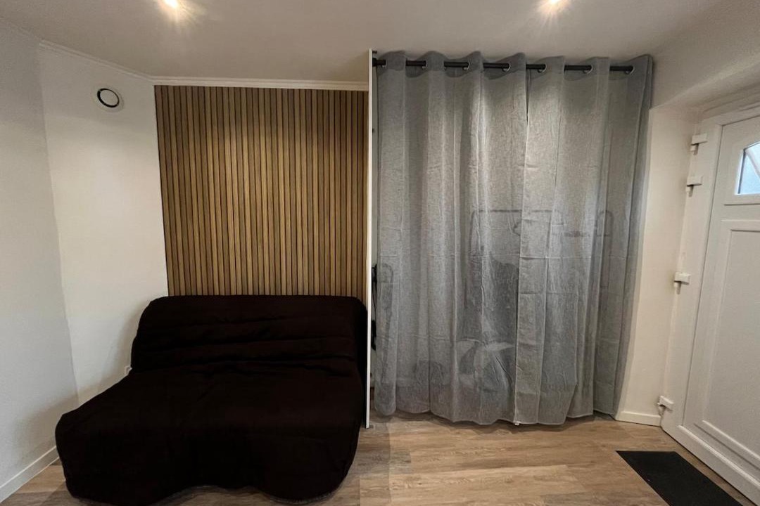 Photo of Bedroom in Mantes-la-Jolie