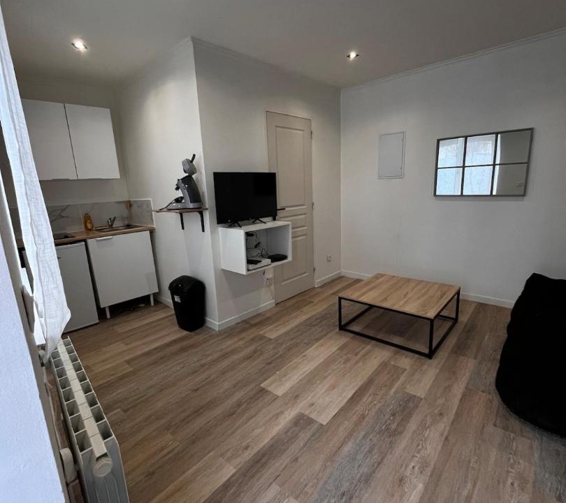 Photo of Others in Mantes-la-Jolie