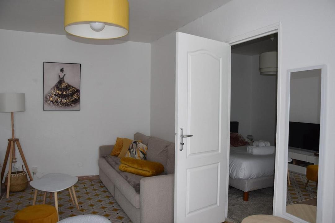 Photo of Others in Miplaine