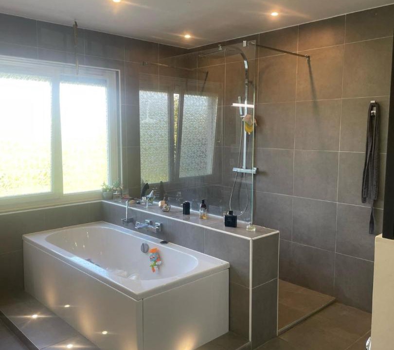 Photo of Bathroom in Le Mans Metropole