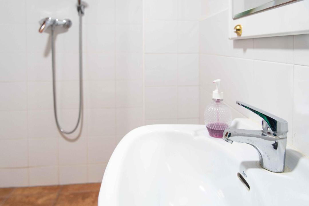 Photo of Bathroom in Alpuente