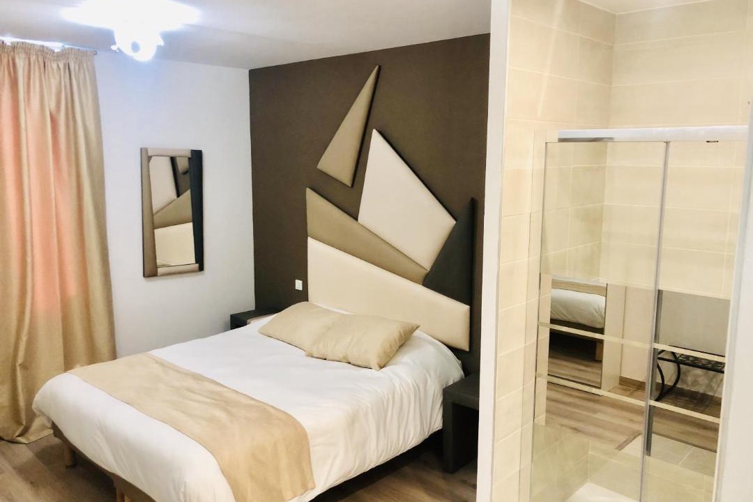 Photo of Others in Thiers