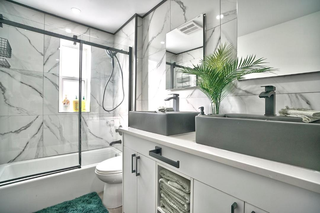 Photo of Bathroom in Sherbrooke