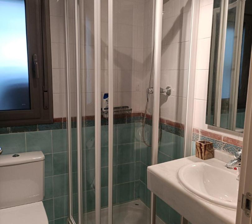 Photo of Bathroom in Latas