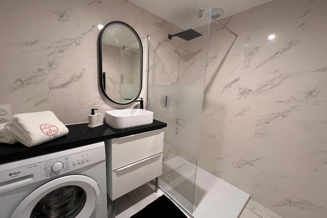 Photo of Bathroom in Amberieu-en-Bugey