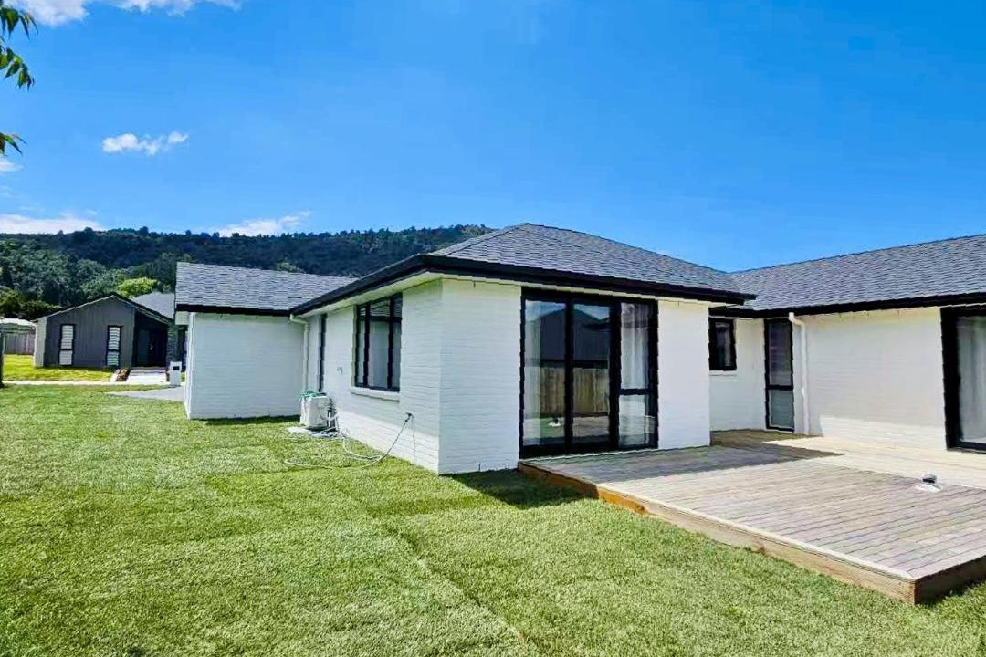 Photo of Others in Pukehangi