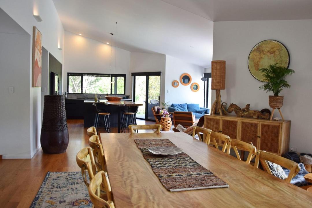 Photo of Others in Hat Head