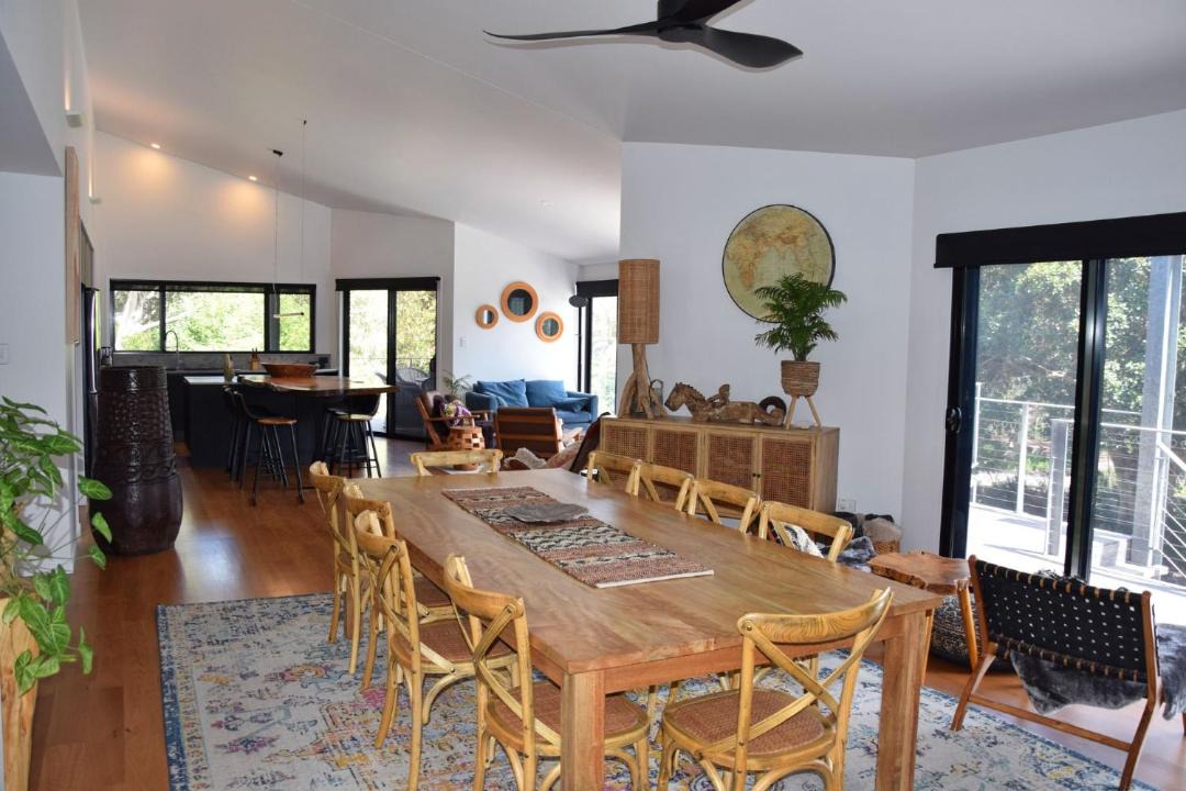 Photo of Others in Hat Head