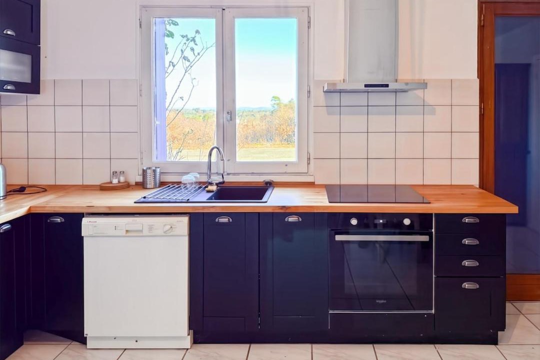 Photo of Kitchen in Saint-Pantaleon-de-Lapleau