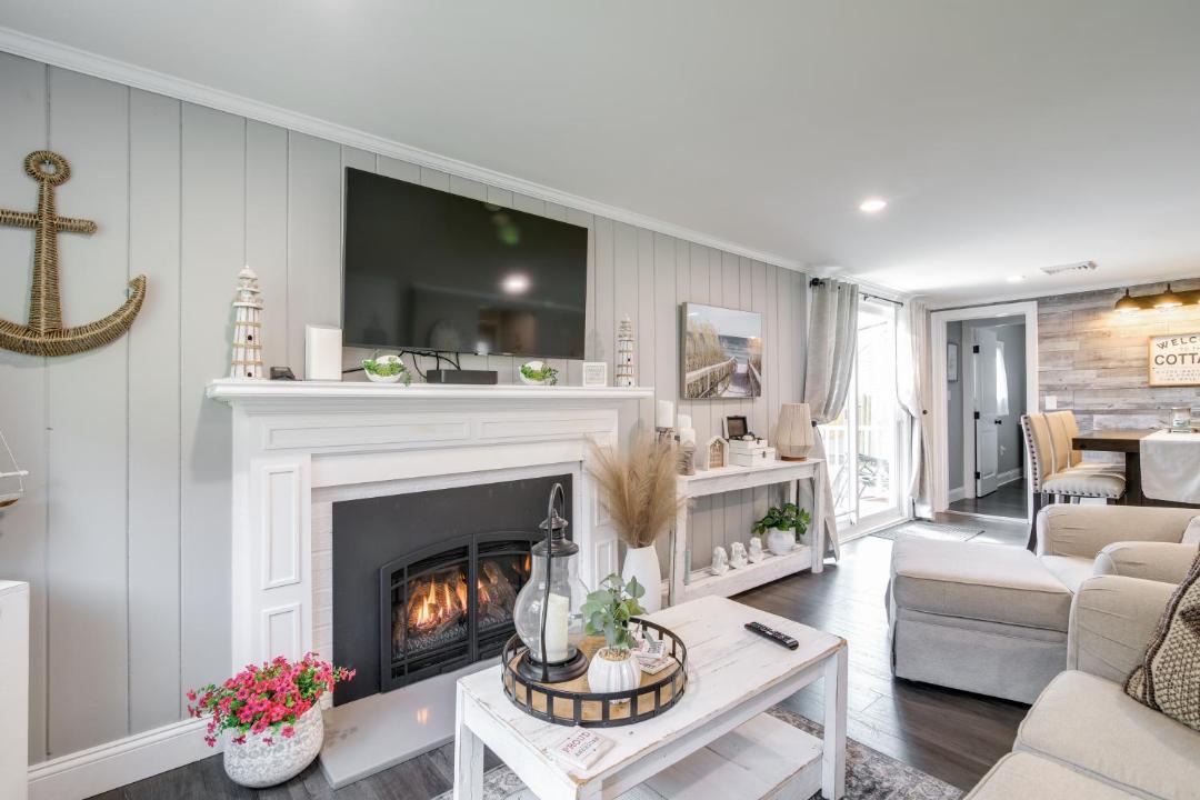 Photo of Livingroom in South Dennis