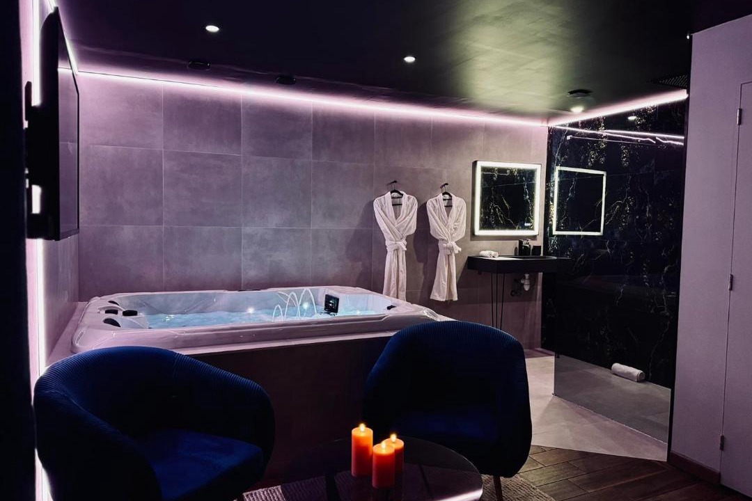 Photo of Bathroom in Cret de Roc