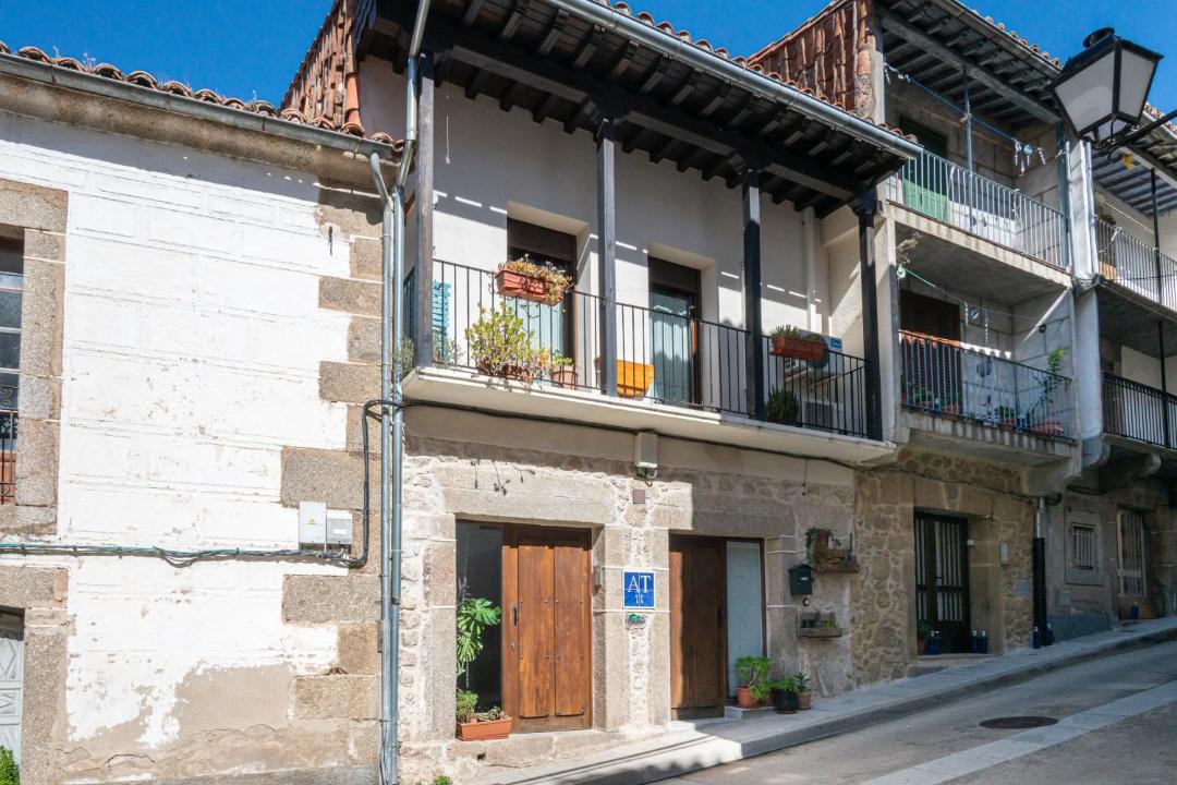 Photo of Buildings in Banos de Montemayor