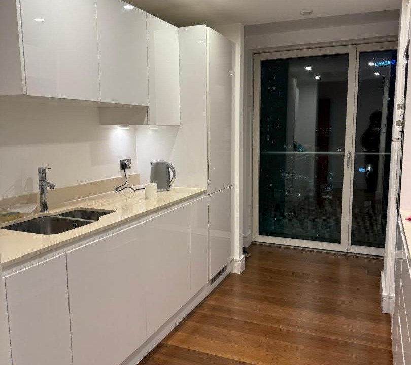 Photo of Kitchen in Canary Wharf