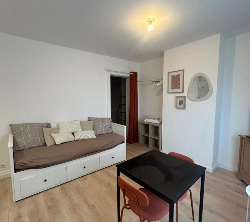 Photo of Others in Arras