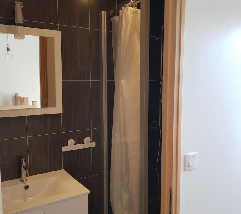 Photo of Bathroom in Lingreville