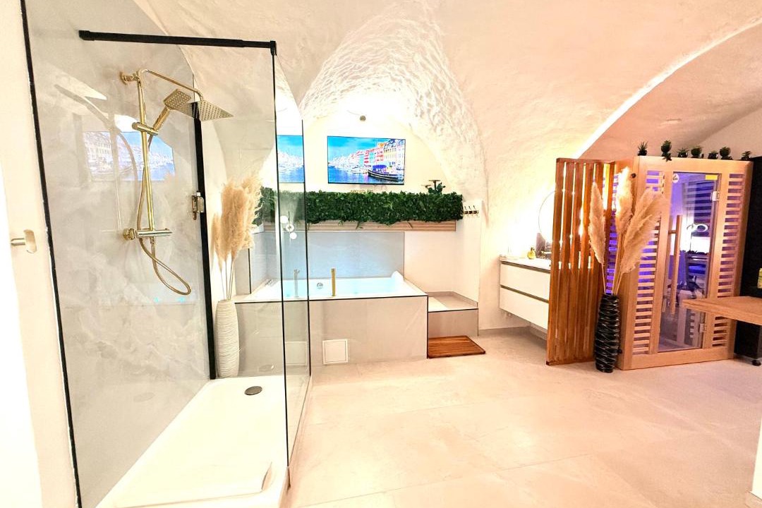 Photo of Bathroom in Gignac