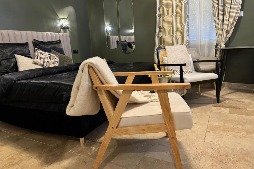 Photo of Others in Lux