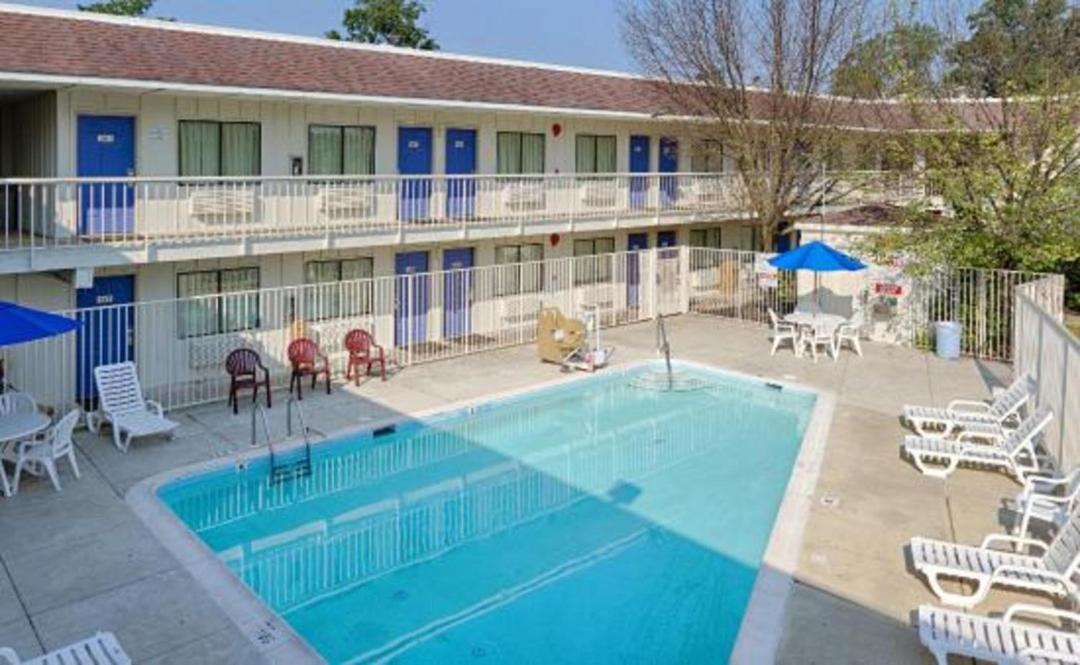 Photo of Others in Takoma