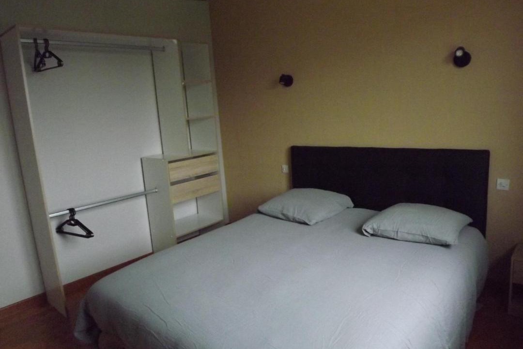 Photo of Bedroom in Sainte-Gemmes-le-Robert