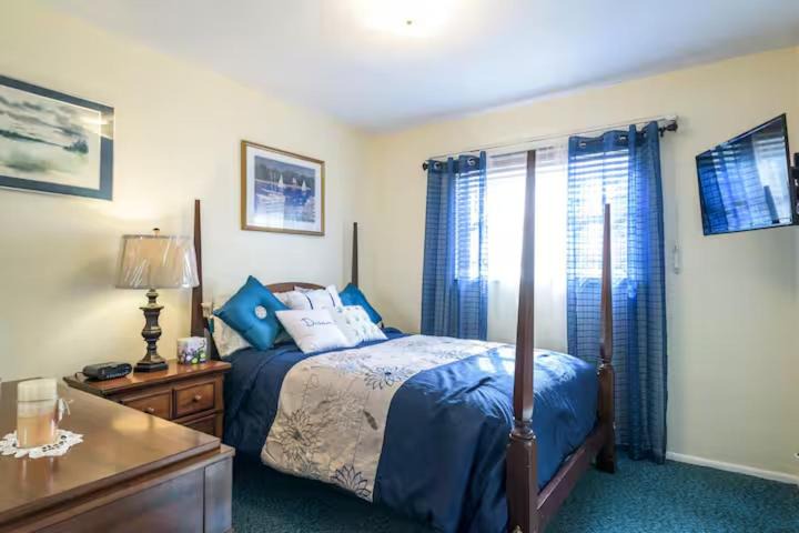 Photo of Bedroom in Plantation