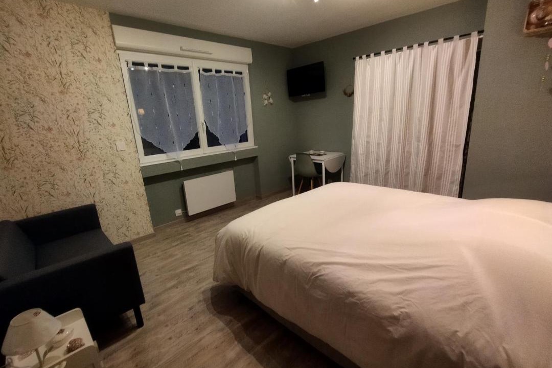 Photo of Bedroom in Plombieres-les-Bains