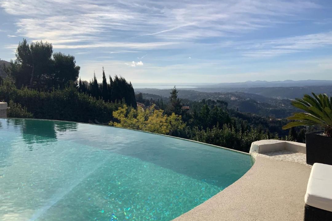 Photo of Others in Aspremont