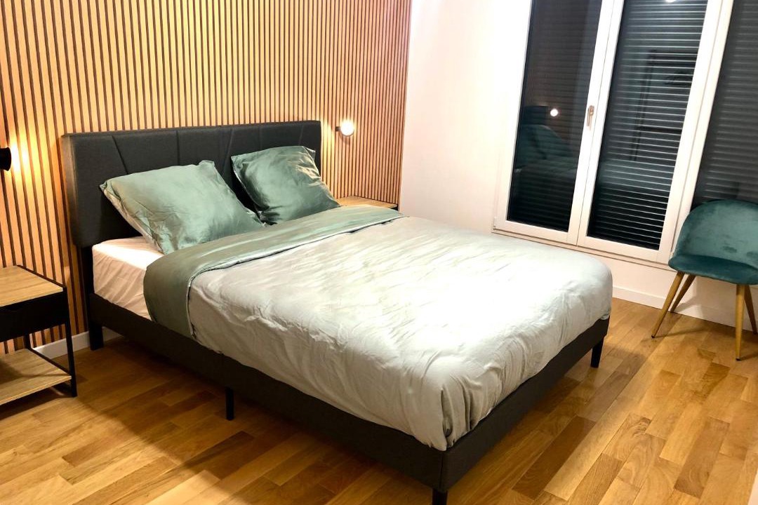 Photo of Bedroom in Clamart