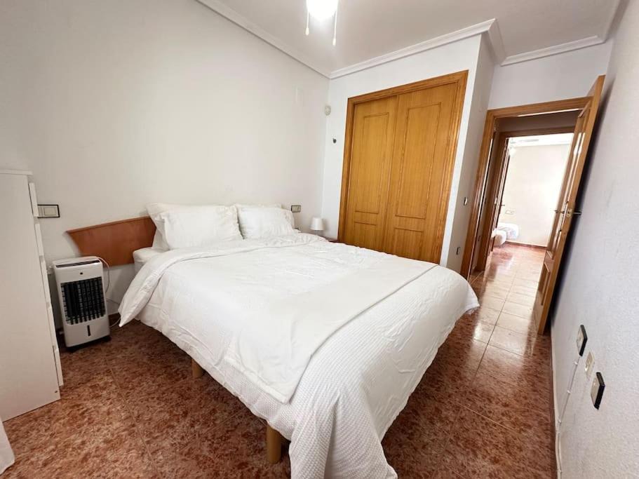 Photo of Bedroom in Los Montesinos