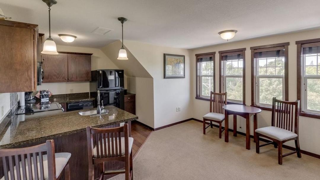 Photo of Kitchen in Walker