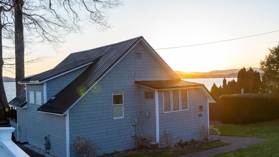 Photo of Others in Malletts Bay