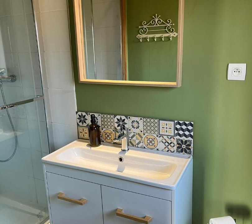 Photo of Bathroom in Cosne-d'Allier