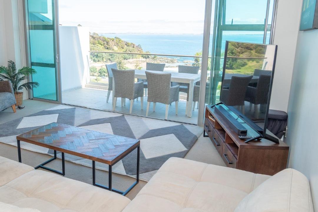 Photo of Others in Cable Bay