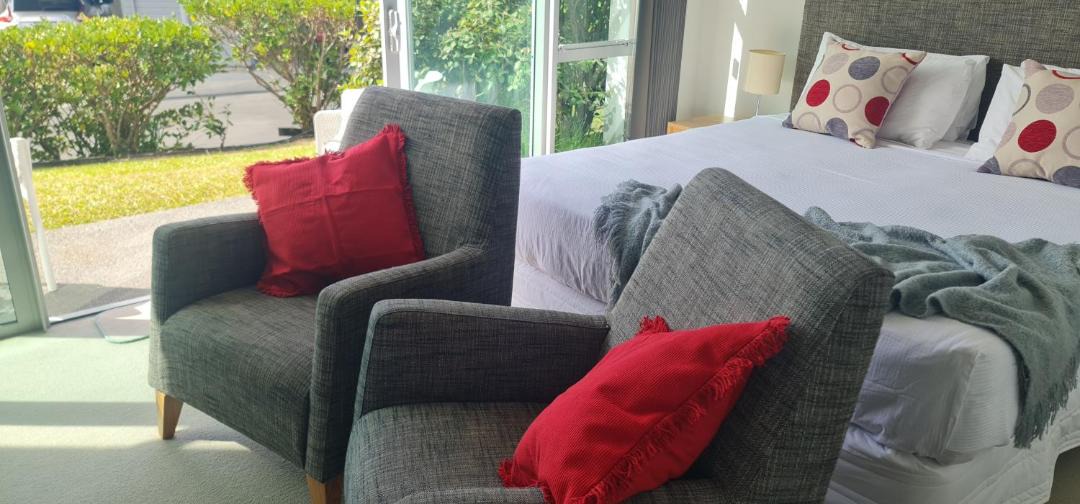 Photo of Others in Cable Bay