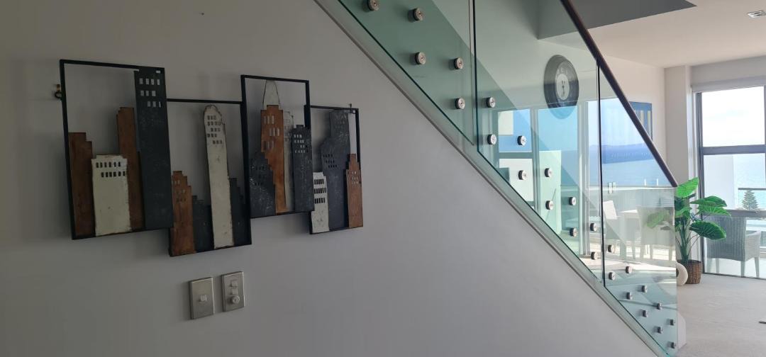 Photo of Others in Cable Bay