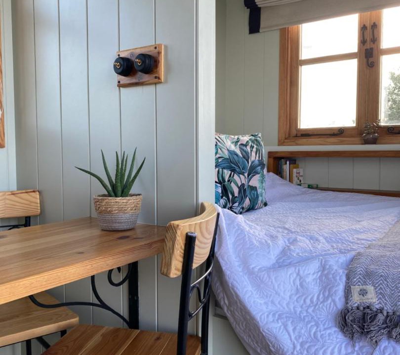 Photo of Others in Longdon