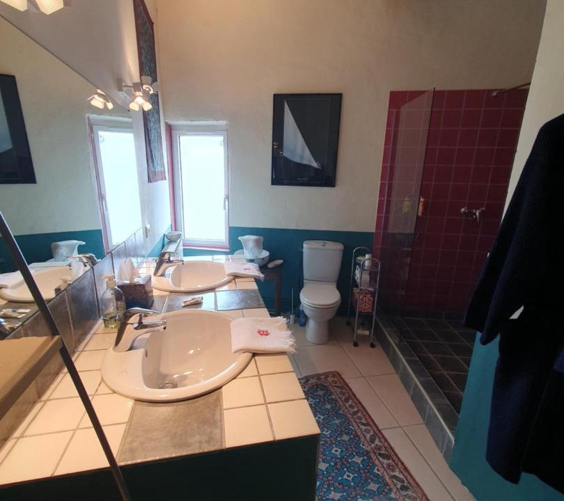 Photo of Bathroom in Bizanet